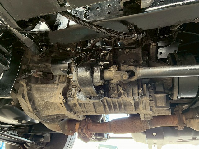 2101 ローダーダンプ 3.6トン積載 155馬力 スライドダンプ 重機運搬車　☆桜の蕾が小さい頃にご成約いただきました☆　静岡県（90枚目）