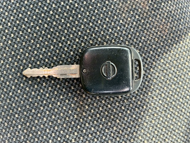 2158 BKG-AKR85 H22 日産 アトラス 4段クレーン 標準幅 ロング 3トン積載 古河ユニック UNIC 4段 ラジコン フックイン 2.93t カスタム 150馬力 スムーサー Ex AT オートマ 3t 7t 小型 カーゴクレーン(92枚目)