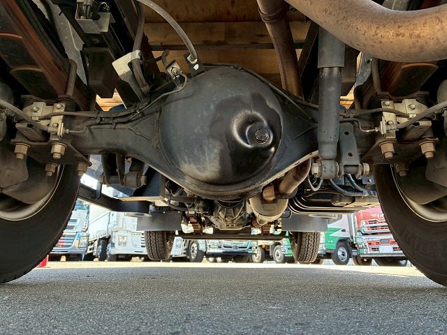 2133 2RG-NMR88R 保証対象車両 R3 いすゞ エルフ 4段クレーン ハイキャブ ショート 10尺ボディ 3トン積載 古河ユニック UNIC ラジコン フックイン 150馬力 6速 MT マニュアル 3t 7t 小型 ユニック車 カーゴクレーン(94枚目)