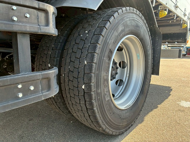 K-2148 2KG-FK62FZ 保証対象車両 R5 三菱ふそう 増トンファイター 4段セルフクレーン フルキャブ/ベッド付き 古河ユニック UNIC ラジコン フックイン ハイジャッキ ロングジャッキ アルミブロック 240馬力 6速 MT マニュアル 7.5t 14t 中型 大型 回送車 重機運搬車(95枚目)