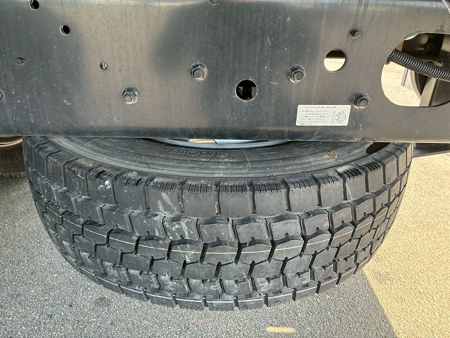 K-2148 2KG-FK62FZ 保証対象車両 R5 三菱ふそう 増トンファイター 4段セルフクレーン フルキャブ/ベッド付き 古河ユニック UNIC ラジコン フックイン ハイジャッキ ロングジャッキ アルミブロック 240馬力 6速 MT マニュアル 7.5t 14t 中型 大型 回送車 重機運搬車(96枚目)