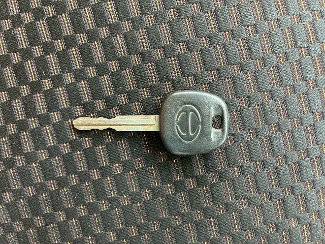 K-2117 2KG-FE2ABA  保証対象車両 H30 日野 増トンレンジャー 4段クレーン ワンオーナー フルキャブ/ベッド付き 古河ユニック UNIC 2.93t ラジコン フックイン 角足アウトリガー ジャッキ 240馬力 6速 MT マニュアル 7t 8t 14t 中型 大型 カーゴクレーン（98枚目）