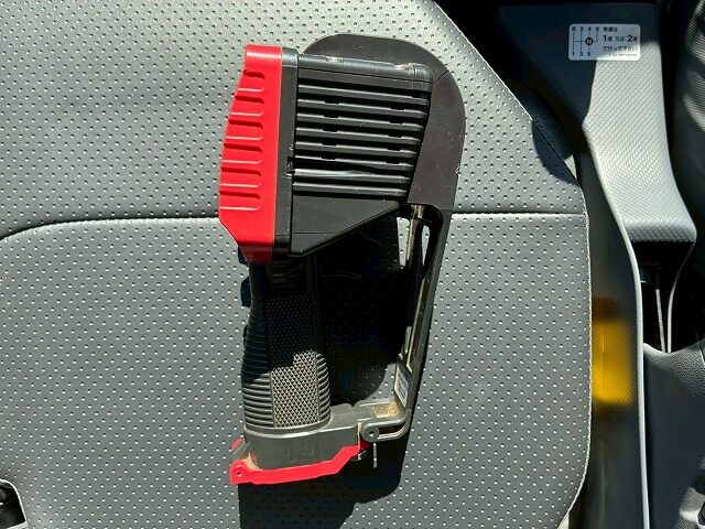 2133 2RG-NMR88R 保証対象車両 R3 いすゞ エルフ 4段クレーン ハイキャブ ショート 10尺ボディ 3トン積載 古河ユニック UNIC ラジコン フックイン 150馬力 6速 MT マニュアル 3t 7t 小型 ユニック車 カーゴクレーン(98枚目)