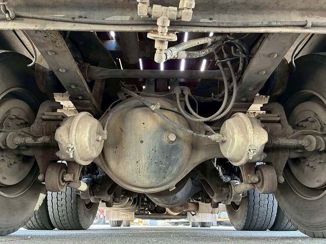 2102 KL-CG55K  車検付 令和8年8月迄 H16 日産ディーゼル UDトラックス ビッグサム セーフティローダー 8×4 4軸低床2デフ リーフサスペンション 花見台 ウインチ ラジコン 400馬力 RH8 V8型 生エンジン 7速 MT マニュアル 10t 25t 大型 セルフ 重機運搬車 回送車（97枚目）