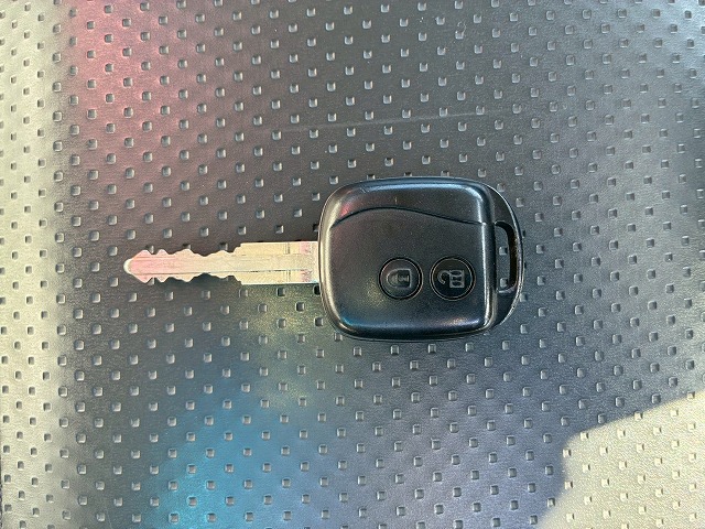 2133 2RG-NMR88R 保証対象車両 R3 いすゞ エルフ 4段クレーン ハイキャブ ショート 10尺ボディ 3トン積載 古河ユニック UNIC ラジコン フックイン 150馬力 6速 MT マニュアル 3t 7t 小型 ユニック車 カーゴクレーン(101枚目)