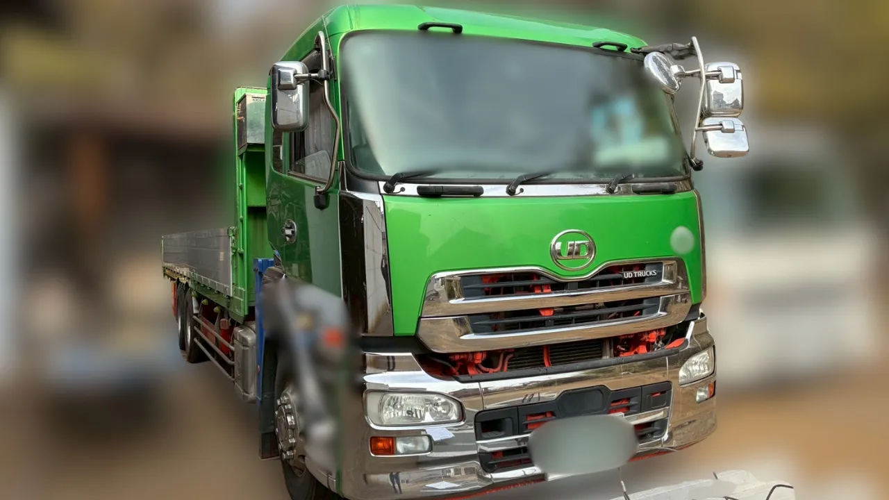 UDトラックスクオン（QPG-CD5ZA）・平成27年式