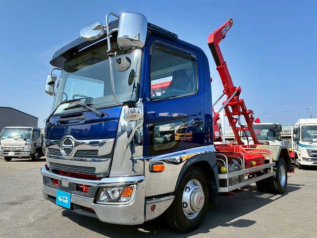 2184 2KG-FC2ABA  車検付 令和8年10月迄 R1 日野 レンジャー 脱着装置付コンテナ専用車 新明和工業 アームロール ツインホイスト リアジャッキ 210馬力 6速MT マニュアル 4t 8t 中型 特装車（2枚目）