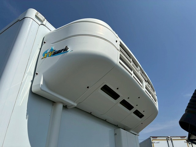 2187 TKG-FC9JKAA  H26 日野 レンジャー 冷蔵冷凍車 PG ショートキャブ／ベッドレス 格納式パワーゲート 東プレ -30℃低温設定 R404A ジョロダーレール キーストン 左サイド扉 210馬力 6速MT マニュアル 4t 8t 中型 冷凍バン（14枚目）