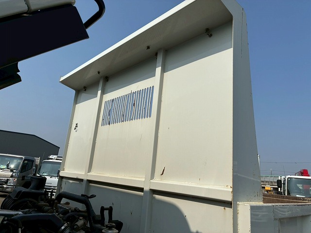 K-2189  保証対象車両 H28 フォワードダンプ ショートキャブ／ベッドレス 新明和工業 190馬力 6速 MT マニュアル 4t 8t 中型 土砂ダンプ ナンバー付き（15枚目）