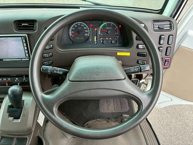 2182 TPG-BE640E H30 三菱ふそう ローザ マイクロバス 乗車定員 25人 折戸式自動扉 リアトランク 175馬力 デュオニック AT セミオートマ 小型 中型 送迎バス 観光バス(16枚目)