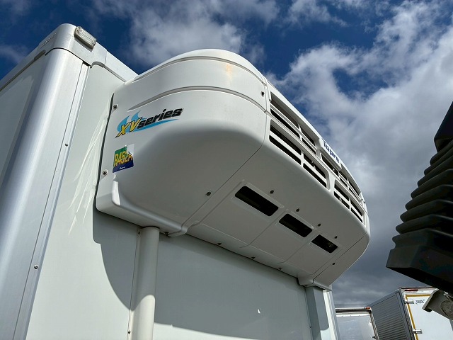 2185 2KG-FC2ABG  R2 日野 レンジャー 冷蔵冷凍車 PG 格納式パワーゲート ショートキャブ／ベッドレス 6200 フルワイド 後輪エアサス 東プレ -30℃低温設定 R452A 左サイド扉 210馬力 6速MT マニュアル 4t 8t 中型 冷凍バン 箱車（16枚目）