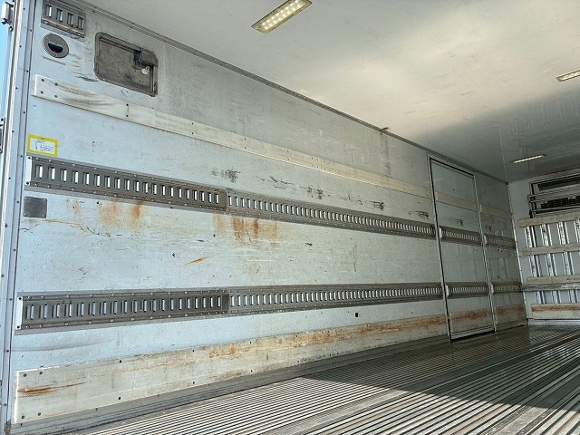 2187 TKG-FC9JKAA  H26 日野 レンジャー 冷蔵冷凍車 PG ショートキャブ／ベッドレス 格納式パワーゲート 東プレ -30℃低温設定 R404A ジョロダーレール キーストン 左サイド扉 210馬力 6速MT マニュアル 4t 8t 中型 冷凍バン（18枚目）