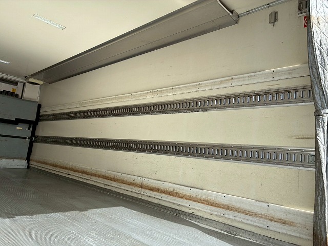 2185 2KG-FC2ABG  R2 日野 レンジャー 冷蔵冷凍車 PG 格納式パワーゲート ショートキャブ／ベッドレス 6200 フルワイド 後輪エアサス 東プレ -30℃低温設定 R452A 左サイド扉 210馬力 6速MT マニュアル 4t 8t 中型 冷凍バン 箱車（23枚目）