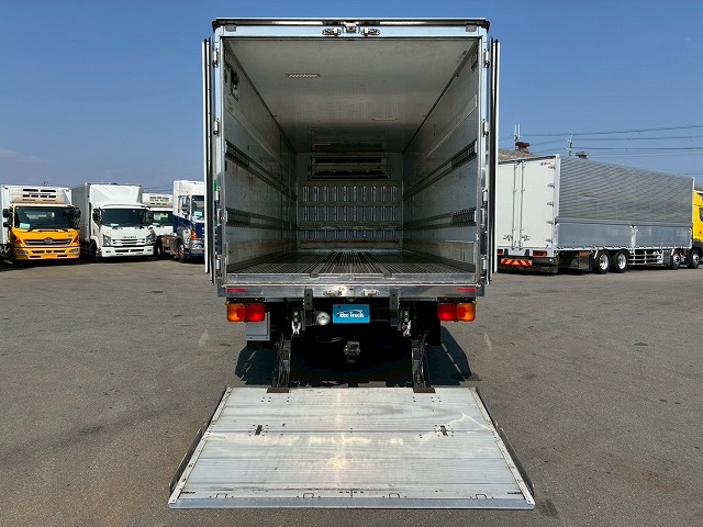 2187 TKG-FC9JKAA  H26 日野 レンジャー 冷蔵冷凍車 PG ショートキャブ／ベッドレス 格納式パワーゲート 東プレ -30℃低温設定 R404A ジョロダーレール キーストン 左サイド扉 210馬力 6速MT マニュアル 4t 8t 中型 冷凍バン（26枚目）