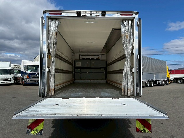 2185 2KG-FC2ABG  R2 日野 レンジャー 冷蔵冷凍車 PG 格納式パワーゲート ショートキャブ／ベッドレス 6200 フルワイド 後輪エアサス 東プレ -30℃低温設定 R452A 左サイド扉 210馬力 6速MT マニュアル 4t 8t 中型 冷凍バン 箱車（28枚目）