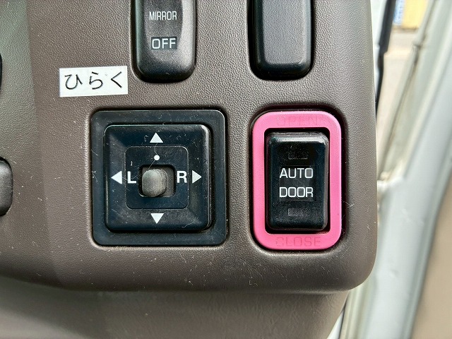 2182 TPG-BE640E H30 三菱ふそう ローザ マイクロバス 乗車定員 25人 折戸式自動扉 リアトランク 175馬力 デュオニック AT セミオートマ 小型 中型 送迎バス 観光バス(29枚目)