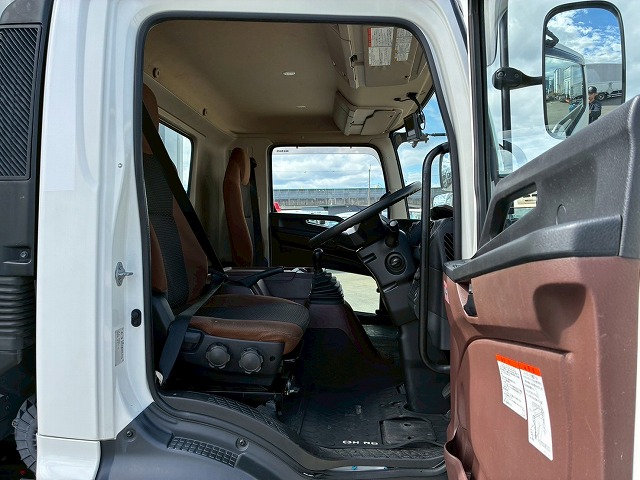 2185 2KG-FC2ABG  R2 日野 レンジャー 冷蔵冷凍車 PG 格納式パワーゲート ショートキャブ／ベッドレス 6200 フルワイド 後輪エアサス 東プレ -30℃低温設定 R452A 左サイド扉 210馬力 6速MT マニュアル 4t 8t 中型 冷凍バン 箱車（41枚目）