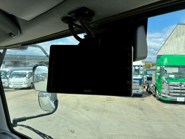 2186 QKG-GK6XAB H30  UDトラックス クオン トラクターヘッド ハイルーフ 第5輪荷重 11.5トン 11500kg 後輪エアサス B尺 450馬力 エスコットⅤ AT セミオートマ 10t 46t 大型 牽引 1デフ シングルヘッド（42枚目）