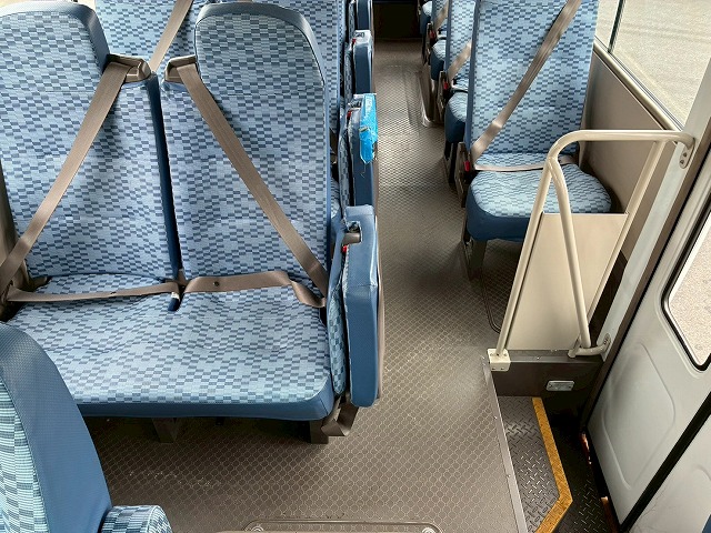 2182 TPG-BE640E H30 三菱ふそう ローザ マイクロバス 乗車定員 25人 折戸式自動扉 リアトランク 175馬力 デュオニック AT セミオートマ 小型 中型 送迎バス 観光バス(45枚目)