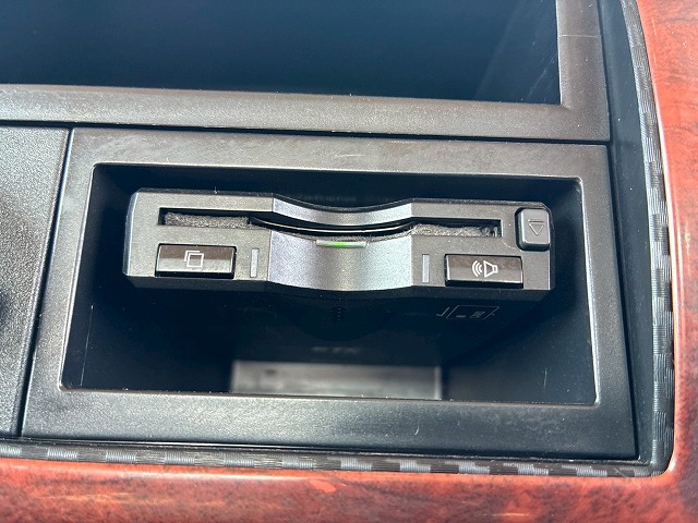 2184 2KG-FC2ABA  車検付 令和8年10月迄 R1 日野 レンジャー 脱着装置付コンテナ専用車 新明和工業 アームロール ツインホイスト リアジャッキ 210馬力 6速MT マニュアル 4t 8t 中型 特装車（48枚目）