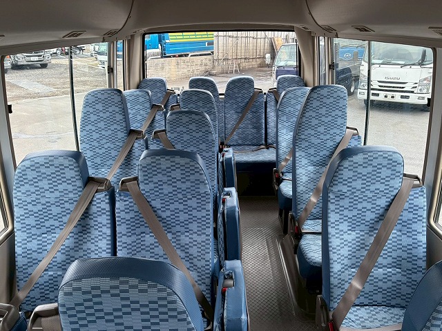 2182 TPG-BE640E H30 三菱ふそう ローザ マイクロバス 乗車定員 25人 折戸式自動扉 リアトランク 175馬力 デュオニック AT セミオートマ 小型 中型 送迎バス 観光バス(49枚目)