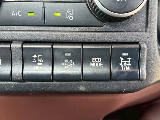 2184 2KG-FC2ABA  車検付 令和8年10月迄 R1 日野 レンジャー 脱着装置付コンテナ専用車 新明和工業 アームロール ツインホイスト リアジャッキ 210馬力 6速MT マニュアル 4t 8t 中型 特装車（50枚目）