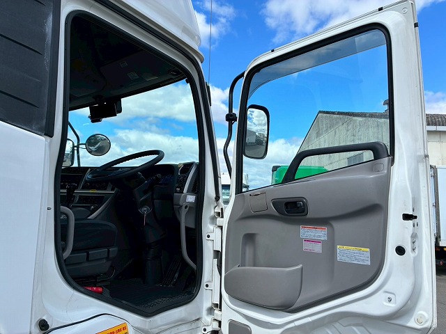 2186 QKG-GK6XAB H30  UDトラックス クオン トラクターヘッド ハイルーフ 第5輪荷重 11.5トン 11500kg 後輪エアサス B尺 450馬力 エスコットⅤ AT セミオートマ 10t 46t 大型 牽引 1デフ シングルヘッド（50枚目）