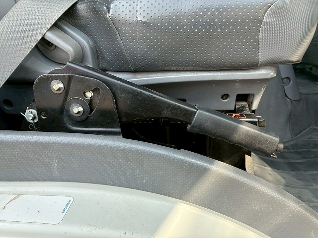 K-2189  保証対象車両 H28 フォワードダンプ ショートキャブ／ベッドレス 新明和工業 190馬力 6速 MT マニュアル 4t 8t 中型 土砂ダンプ ナンバー付き（49枚目）