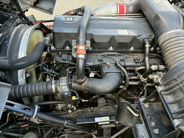 2186 QKG-GK6XAB H30  UDトラックス クオン トラクターヘッド ハイルーフ 第5輪荷重 11.5トン 11500kg 後輪エアサス B尺 450馬力 エスコットⅤ AT セミオートマ 10t 46t 大型 牽引 1デフ シングルヘッド（56枚目）