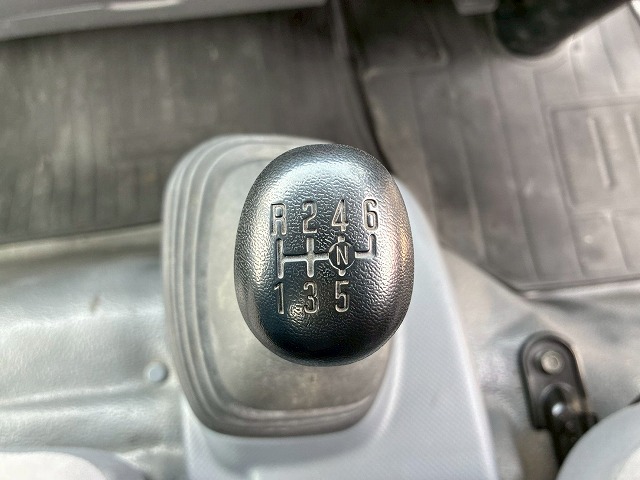 K-2188 TRG-NPR85AR  車検付 令和8年7月迄 保証対象車両 H28 いすゞ エルフ 4段クレーン TADANO タダノ ラジコン フックイン 2.63t ワイド ロング 150馬力 6速MT マニュアル 2t 6t 小型 ユニック車 カーゴクレーン（56枚目）