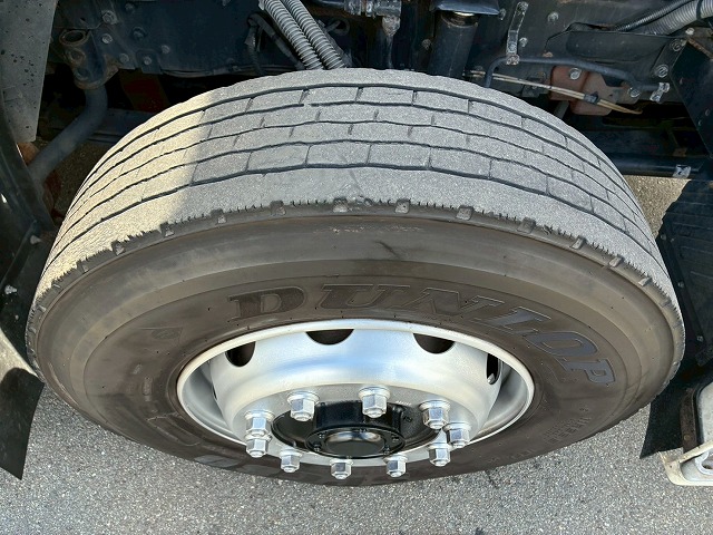 2186 QKG-GK6XAB H30  UDトラックス クオン トラクターヘッド ハイルーフ 第5輪荷重 11.5トン 11500kg 後輪エアサス B尺 450馬力 エスコットⅤ AT セミオートマ 10t 46t 大型 牽引 1デフ シングルヘッド（59枚目）