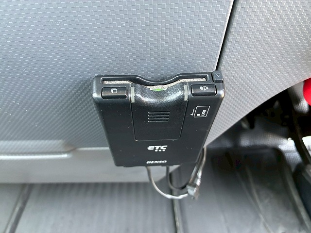 2181 TPG-NKR85AN  保証対象車両 R1 いすゞ エルフ ローダーダンプ 4ナンバー 3トン積載 新明和工業 150馬力 6速MT マニュアル 3t 6.5t 小型 スライドダンプ 重機運搬車（63枚目）