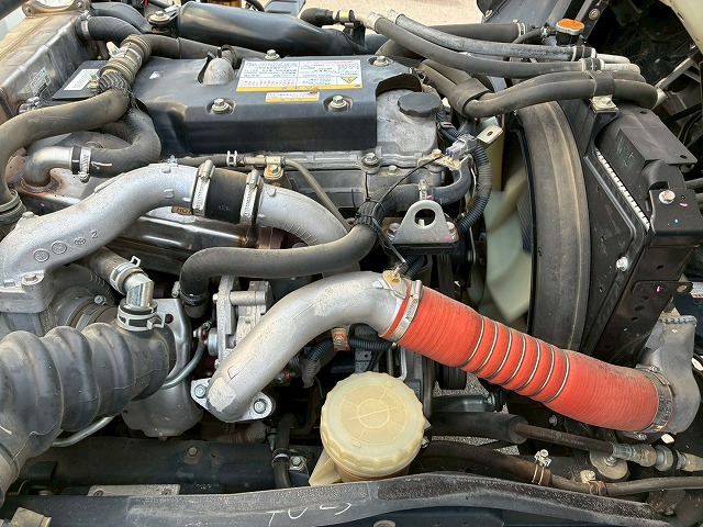 K-2189  保証対象車両 H28 フォワードダンプ ショートキャブ／ベッドレス 新明和工業 190馬力 6速 MT マニュアル 4t 8t 中型 土砂ダンプ ナンバー付き（61枚目）