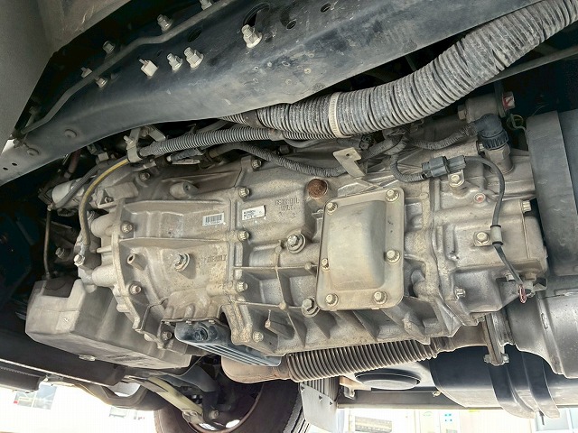 2182 TPG-BE640E H30 三菱ふそう ローザ マイクロバス 乗車定員 25人 折戸式自動扉 リアトランク 175馬力 デュオニック AT セミオートマ 小型 中型 送迎バス 観光バス(64枚目)