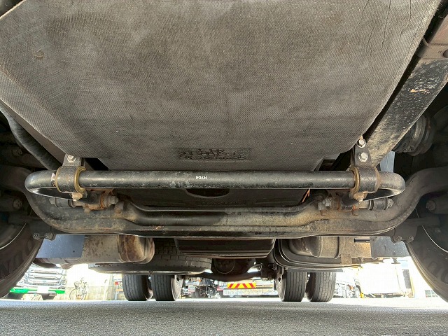 2186 QKG-GK6XAB H30  UDトラックス クオン トラクターヘッド ハイルーフ 第5輪荷重 11.5トン 11500kg 後輪エアサス B尺 450馬力 エスコットⅤ AT セミオートマ 10t 46t 大型 牽引 1デフ シングルヘッド（69枚目）