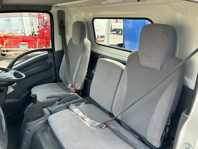 K-2188 TRG-NPR85AR  車検付 令和8年7月迄 保証対象車両 H28 いすゞ エルフ 4段クレーン TADANO タダノ ラジコン フックイン 2.63t ワイド ロング 150馬力 6速MT マニュアル 2t 6t 小型 ユニック車 カーゴクレーン（70枚目）