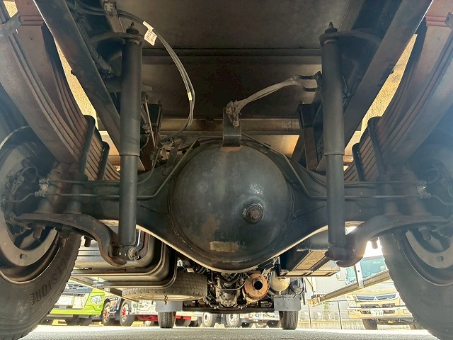 2187 TKG-FC9JKAA  H26 日野 レンジャー 冷蔵冷凍車 PG ショートキャブ／ベッドレス 格納式パワーゲート 東プレ -30℃低温設定 R404A ジョロダーレール キーストン 左サイド扉 210馬力 6速MT マニュアル 4t 8t 中型 冷凍バン（72枚目）