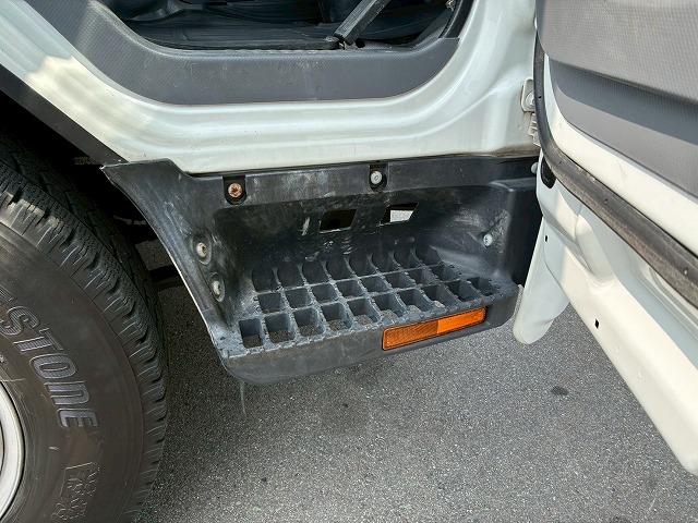 K-2188 TRG-NPR85AR  車検付 令和8年7月迄 保証対象車両 H28 いすゞ エルフ 4段クレーン TADANO タダノ ラジコン フックイン 2.63t ワイド ロング 150馬力 6速MT マニュアル 2t 6t 小型 ユニック車 カーゴクレーン（73枚目）