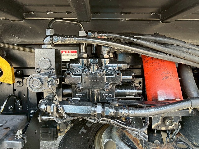 2181 TPG-NKR85AN  保証対象車両 R1 いすゞ エルフ ローダーダンプ 4ナンバー 3トン積載 新明和工業 150馬力 6速MT マニュアル 3t 6.5t 小型 スライドダンプ 重機運搬車（93枚目）